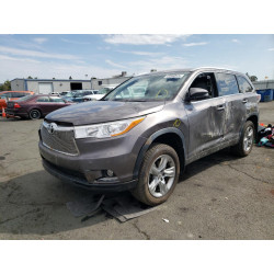 2014 TOYOTA HIGHLANDER