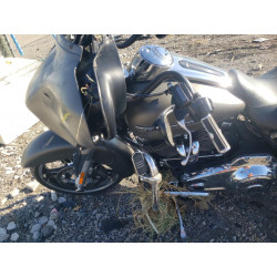 2018 HARLEY-DAVIDSON FL