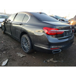 2016 BMW 7 SERIES