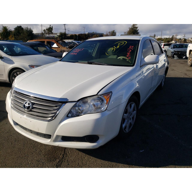 2008 TOYOTA AVALON