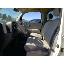 2011 NISSAN CUBE
