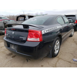 2010 DODGE CHARGER