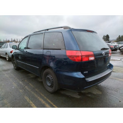 2004 TOYOTA SIENNA