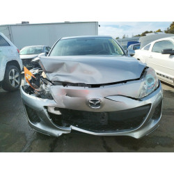2013 MAZDA 3