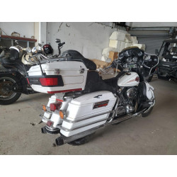 2007 HARLEY-DAVIDSON FL