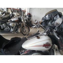2007 HARLEY-DAVIDSON FL