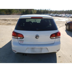 2011 VOLKSWAGEN GOLF