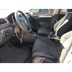 2011 VOLKSWAGEN GOLF