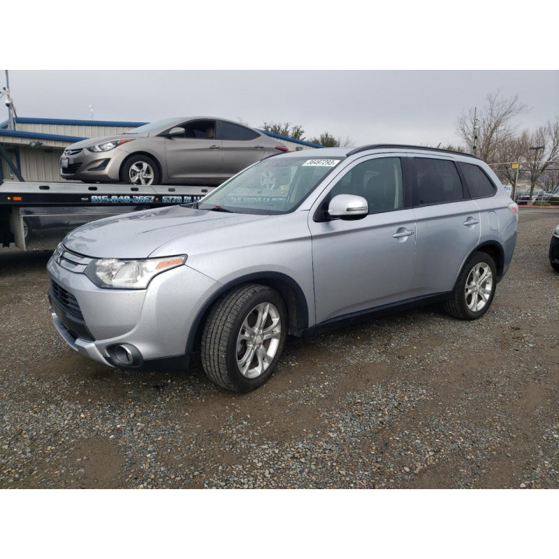 2015 MITSUBISHI OUTLANDER