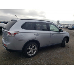 2015 MITSUBISHI OUTLANDER
