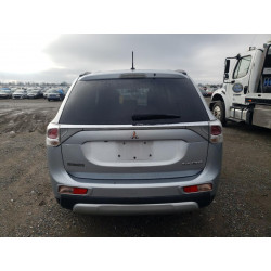 2015 MITSUBISHI OUTLANDER