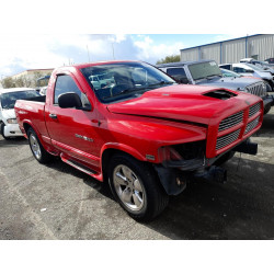 2004 DODGE RAM 1500