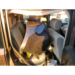 2011 NISSAN CUBE