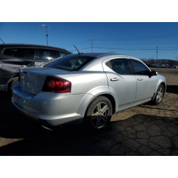 2011 DODGE AVENGER