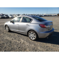 2010 MAZDA 3
