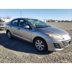 2010 MAZDA 3