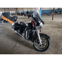 2016 HARLEY-DAVIDSON FL