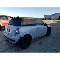 2012 MINI COOPER