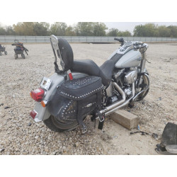 2005 HARLEY-DAVIDSON FL