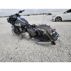 2018 HARLEY-DAVIDSON FL