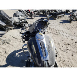 2018 HARLEY-DAVIDSON FL
