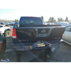 2005 NISSAN TITAN