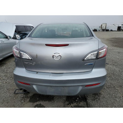 2013 MAZDA 3