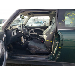 2004 MINI COOPER