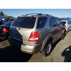 2004 KIA SORENTO