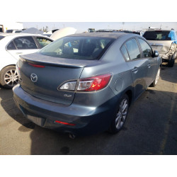 2011 MAZDA MAZDA3