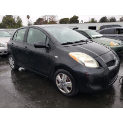 2010 TOYOTA YARIS