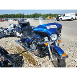 2010 HARLEY-DAVIDSON FL