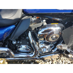 2010 HARLEY-DAVIDSON FL