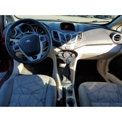 2011 FORD FIESTA