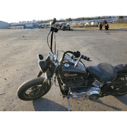 2004 HARLEY-DAVIDSON FL