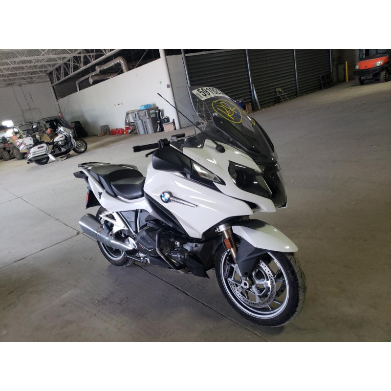 2020 BMW R-SERIES