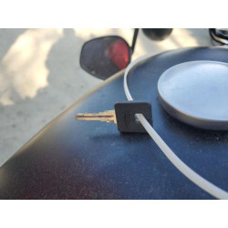 2022 HARLEY-DAVIDSON XL883 N 1HD4LE212NB415875 46295674