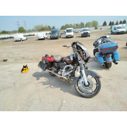 2011 HARLEY-DAVIDSON FLSE