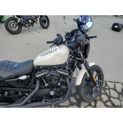 2022 HARLEY-DAVIDSON XL883 N 1HD4LE228NB404002 41792324