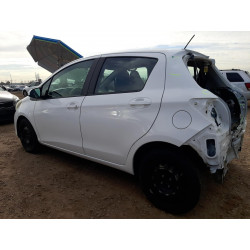 2015 TOYOTA YARIS