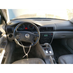 2002 VOLKSWAGEN PASSAT