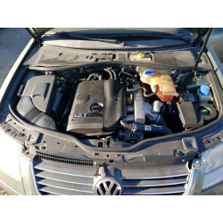 2002 VOLKSWAGEN PASSAT
