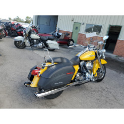 2005 HARLEY-DAVIDSON FL