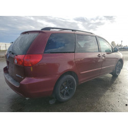 2006 TOYOTA SIENNA