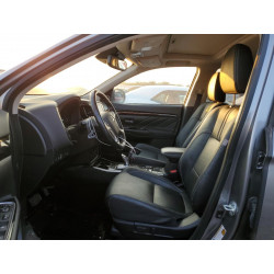 2018 MITSUBISHI OUTLANDER