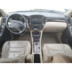 2003 TOYOTA HIGHLANDER