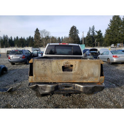 2010 NISSAN TITAN