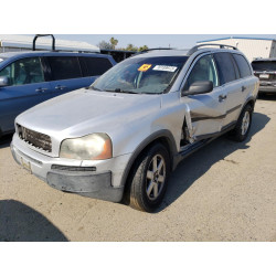 2004 VOLVO XC90