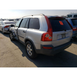 2004 VOLVO XC90
