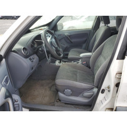 2001 TOYOTA RAV4